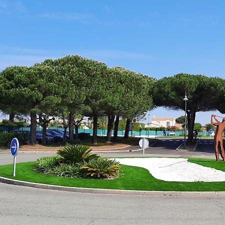 Appartement Vue Sur Mer Les Sables-dʼOlonne Exterior foto